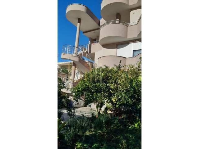 Tirane, shitet SUPER Vile 3 Katshe 389 m² 950.000 Euro (Zoja e Keshillit te Mire) ID: Billion2334