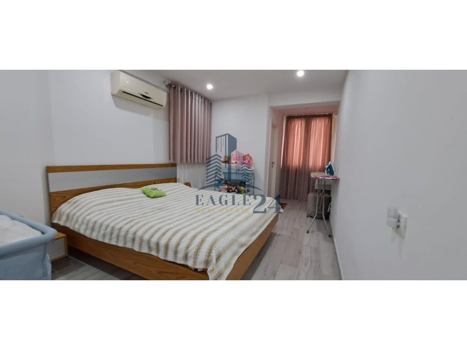 Tirane, shitet apartament 2+1+Aneks Kati 2, 103 m² 170.000 € (mine peza)