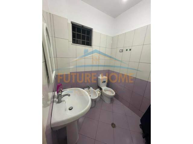 Tirane, shitet apartament 2+1+BLK Kati 1, 118 m² 90.000 Euro (Misto Mame)