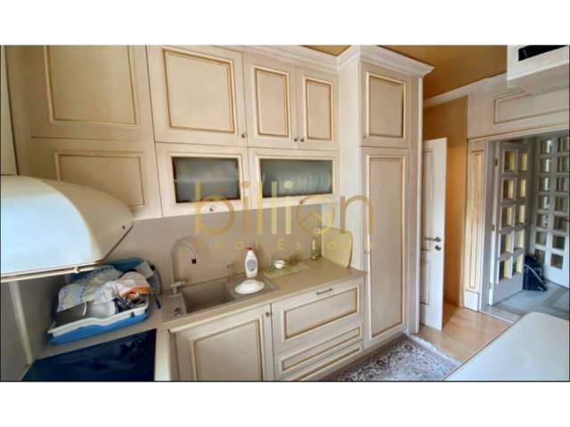 Tirane, shitet apartament 3+1+2 Kati 3, 145 m² 435.000 Euro (Ish Blloku) ID: Billion2418