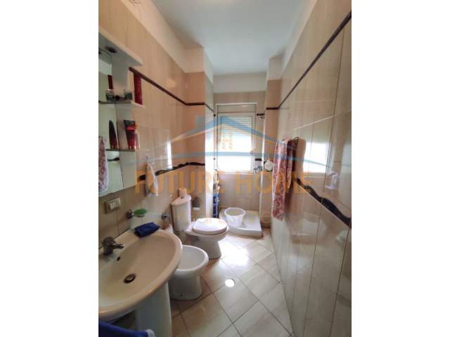 Tirane, shitet apartament 2+1+A+BLK Kati 5, 124 m² 155.000 Euro (Margarita Tutulani)