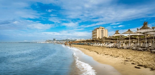 Durres, shitet apartament 2+1 Kati 3, 75 m² (Ne Durres 3 min larg plazhit)