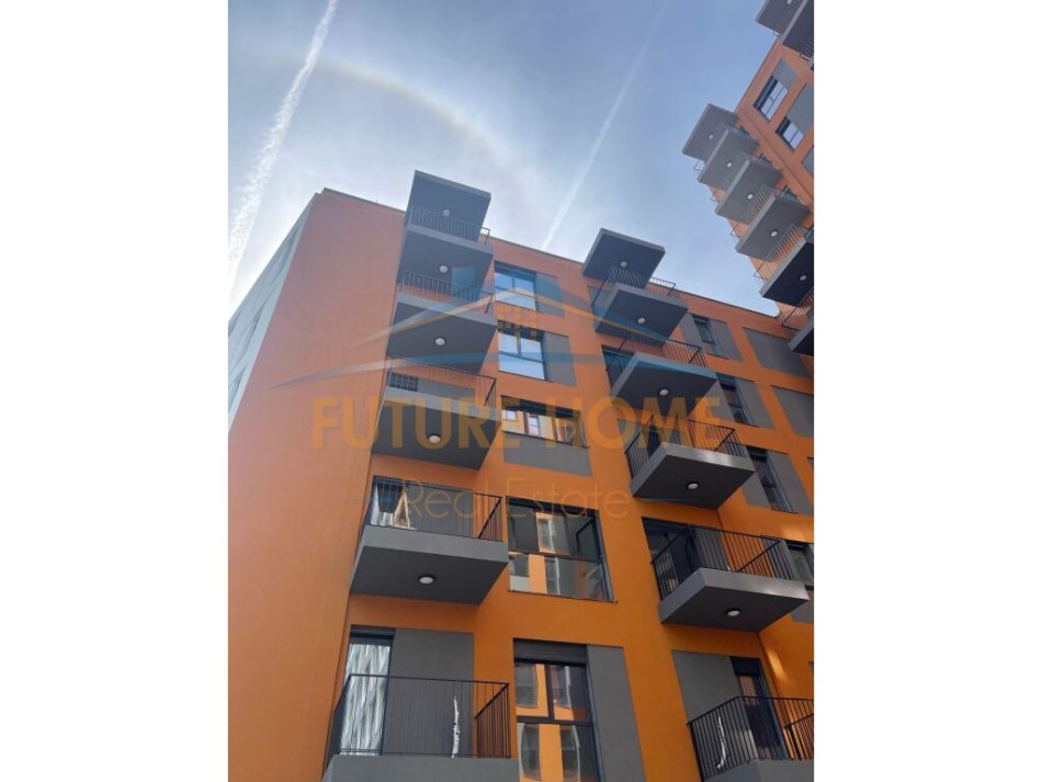 Shitet, Apartament 1+1, Xhamlliku, Tiranë