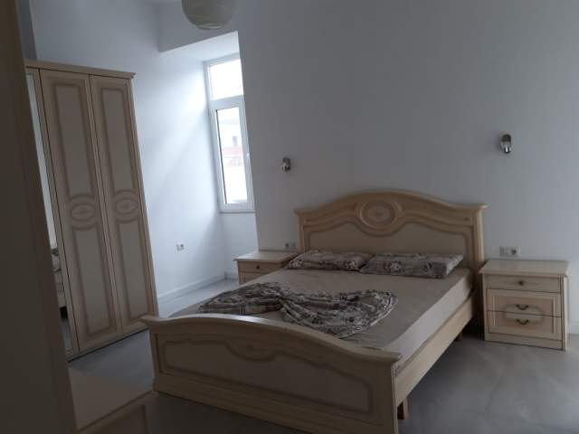 Tirane, jepet me qera apartament 2+1+BLK Kati 5, 134 m² 550 Euro (Kodra e Diellit)