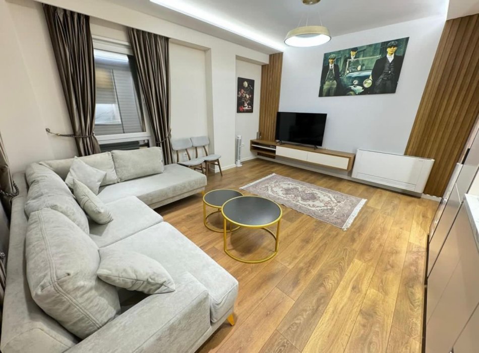 Tirane, jepet me qera apartament 2+1 Kati 2, 95 m² 1.200 € (rruga e dibres)