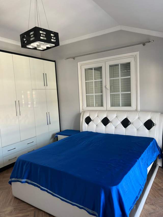 Tirane, jepet me qera Vile 3+1+BLK Kati 3, 170 m² 400 Euro (prane spitalit Amerikan 2)