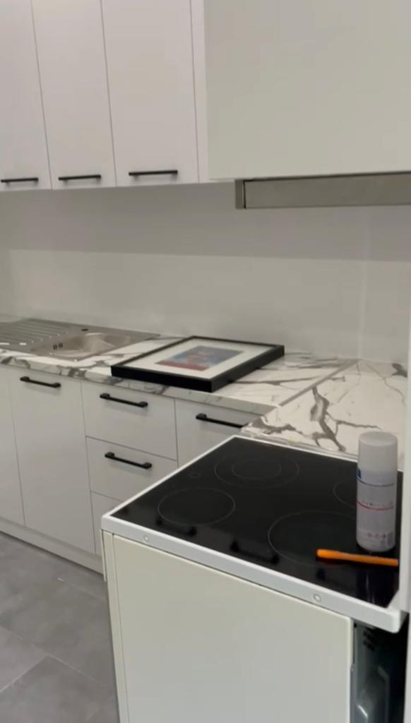Tirane, jepet me qera Vile 2+1+BLK Kati 1, 101 m² 450 Euro (Rruga Don Bosko, prane Gjykates Administrative)