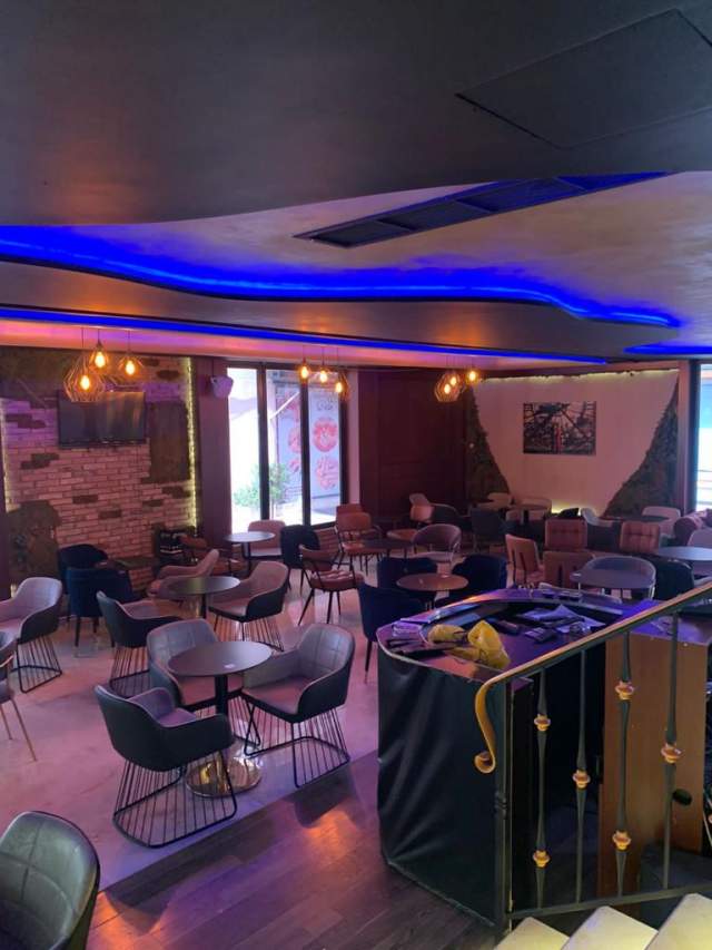 Tirane, jepet me qera bar-kafe Kati 0, 275 m² 3.000 Euro (Inxhinieria e ndertimit)