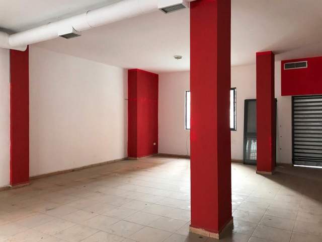 Tirane, shitet ambjent biznesi 74 m² 81.400 Euro