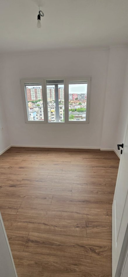Tirane, shitet apartament 1+1 Kati 7, 53 m² 115.000 € (RRUGA IRFAN TOMINI)