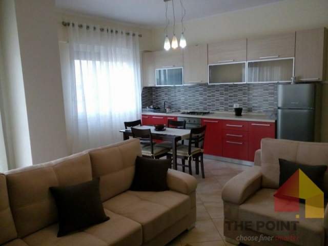 Tirane, jepet me qera apartament 1+1+BLK Kati 7, 67 m² 500 Euro (Rruga Isa Boletini)