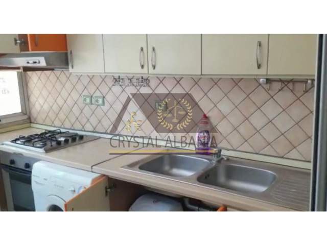 Tirane, jepet me qera apartament 2+1+BLK Kati 10, 84 m² 350 Euro (Don Bosko)