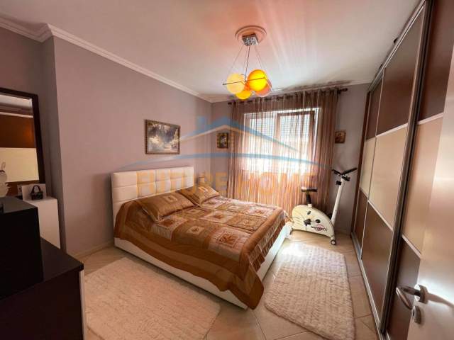 Tirane, shitet apartament 2+1 Kati 1, 101 m² 141.000 Euro (rruga elbasanit)