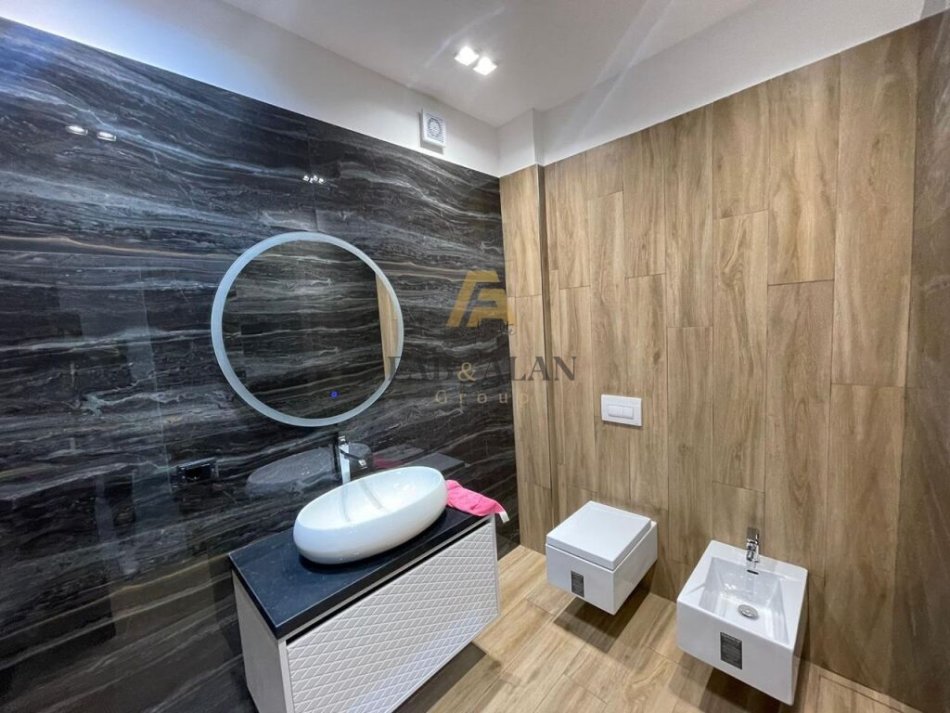 APARTAMENT 1+1 PER SHITJE NE VLORE!