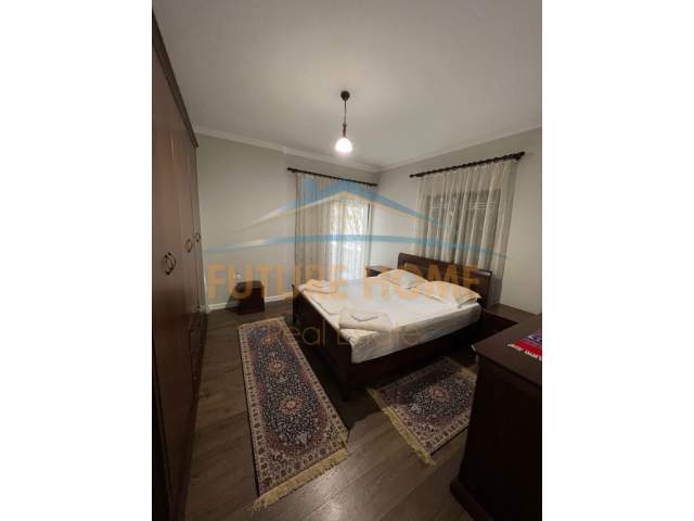Tirane, jepet me qera apartament 2+1+BLK Kati 6, 129 m² 700 Euro (Stadiumi Dinamo)