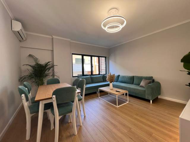 Tirane, shitet apartament 2+1 Kati 3, 92 m² 143.000 Euro (Kodra diellit)