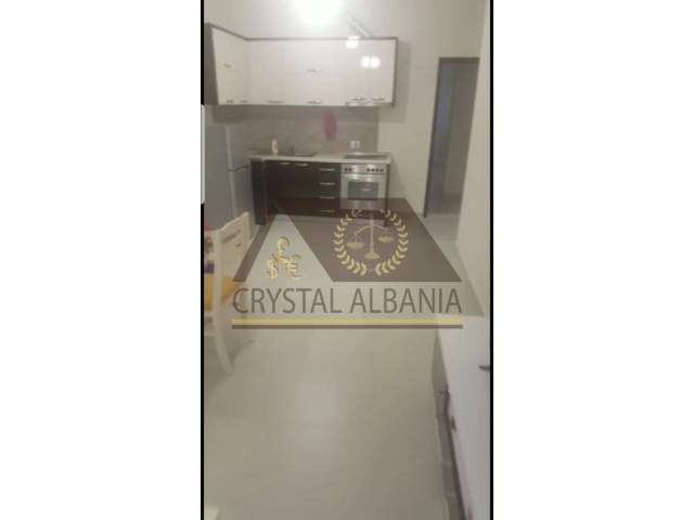 Gjiri Lalezit, shitet apartament 1+1+BLK Kati 2, 52 m² 1.550 Euro/m2 (Gjiri I Lalzit)