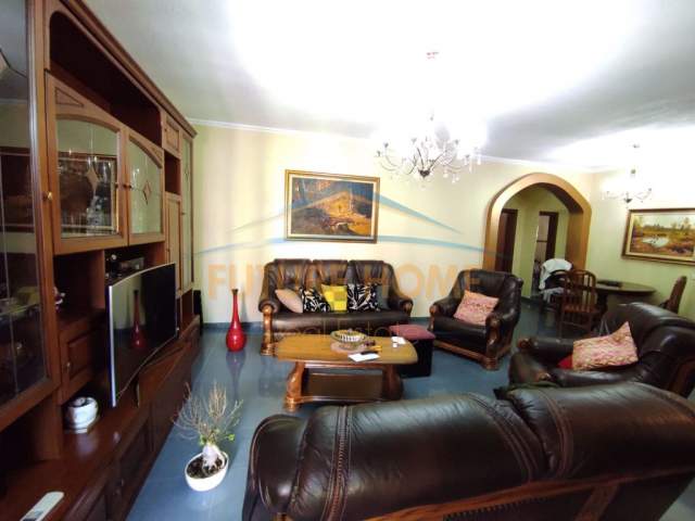 Tirane, shitet apartament 2+1+A+BLK Kati 6, 138 m² 165.000 Euro (Komuna e Parisit)