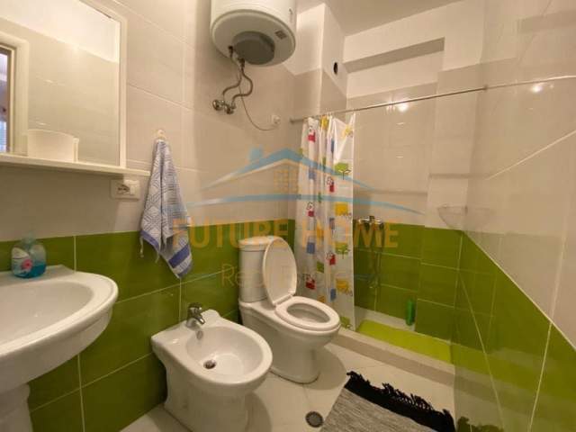 Tirane, jap me qera apartament 3+1 Kati 3, 110 m² 700 Euro (Kodra e Djellit 1)
