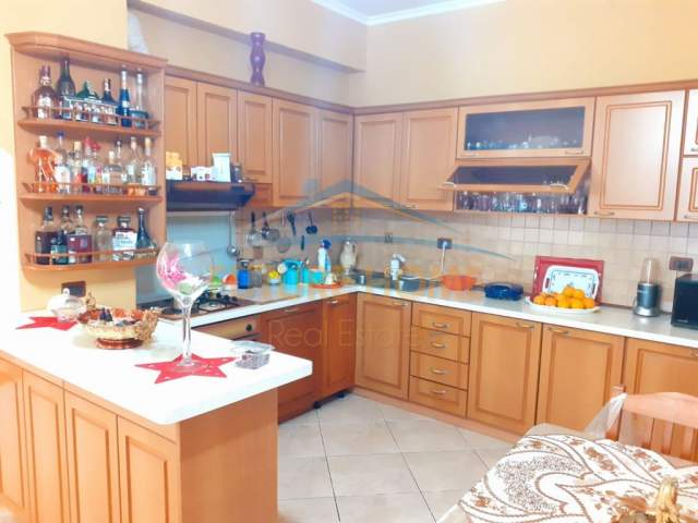 Durres, ofert shtepi 1 Katshe Kati 1, 228 m² 170.000 Euro (Lagjia E Re)