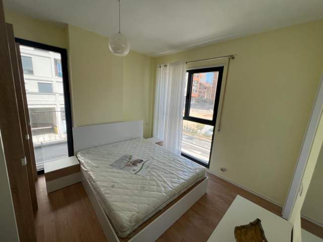 Tirane, jepet me qera apartament 2+1+BLK Kati 2, 100 m² 550 Euro (rruga Kongresi i Manastirit)