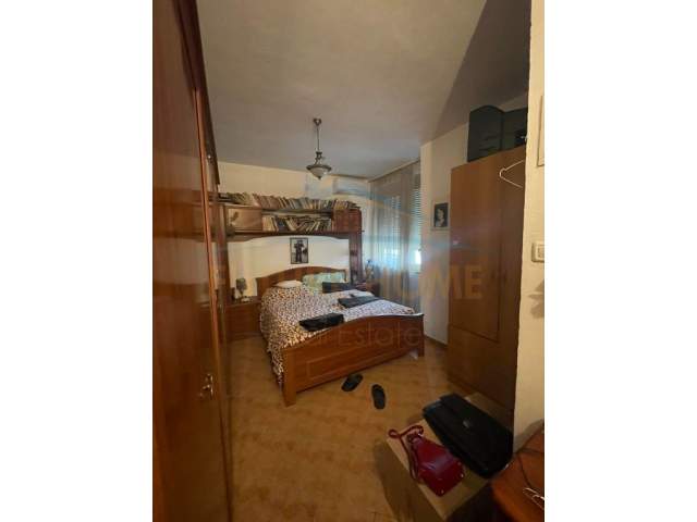 Tirane, shitet apartament 2+1 Kati 8, 105 m² 75.000 Euro (vila l)