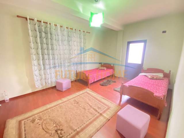 Tirane, jap me qera Vile 3+1+A+BLK Kati 3, 146 m² 800 Euro (vilat gjermane)