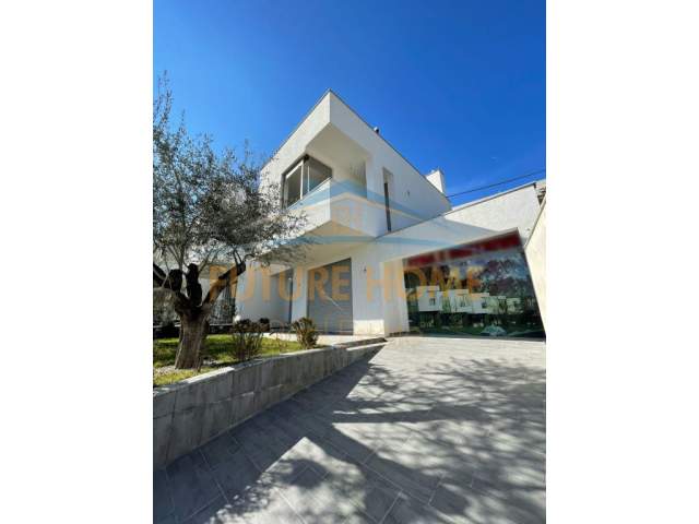 Tirane, shitet Vile 4+1+BLK Kati 0, 200 m² 340.000 Euro (Kodra E Diellit )