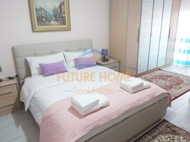 Tirane, jap me qera apartament 2+1+BLK Kati 3, 110 m² 800 Euro (bllok)