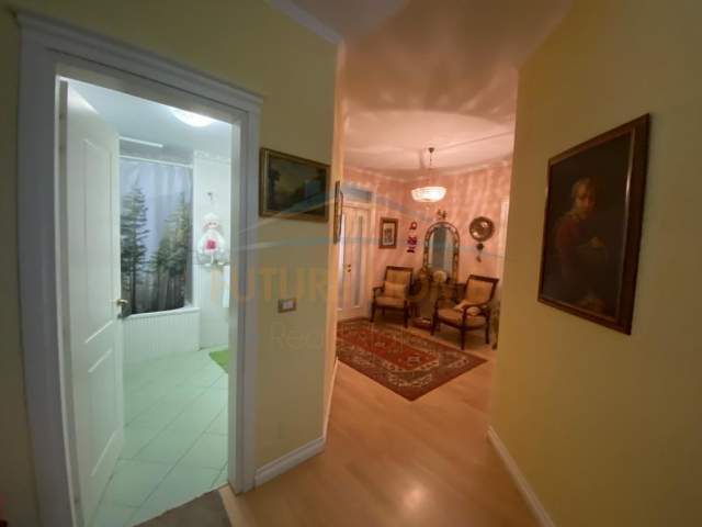Durres, ofert apartament 3+1+A+BLK Kati 10, 228 m² 280.000 Euro (Vollga,Durres)