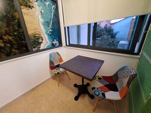 Tirane, jepet me qera 1+1+BLK Kati 2, 40 m² 400 Euro (Rruga e Durresit)