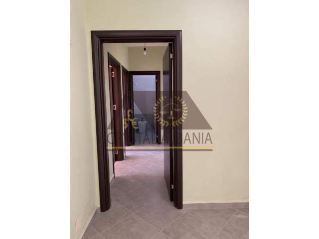 Tirane, jepet me qera 2+1+BLK 125 m² 400 Euro