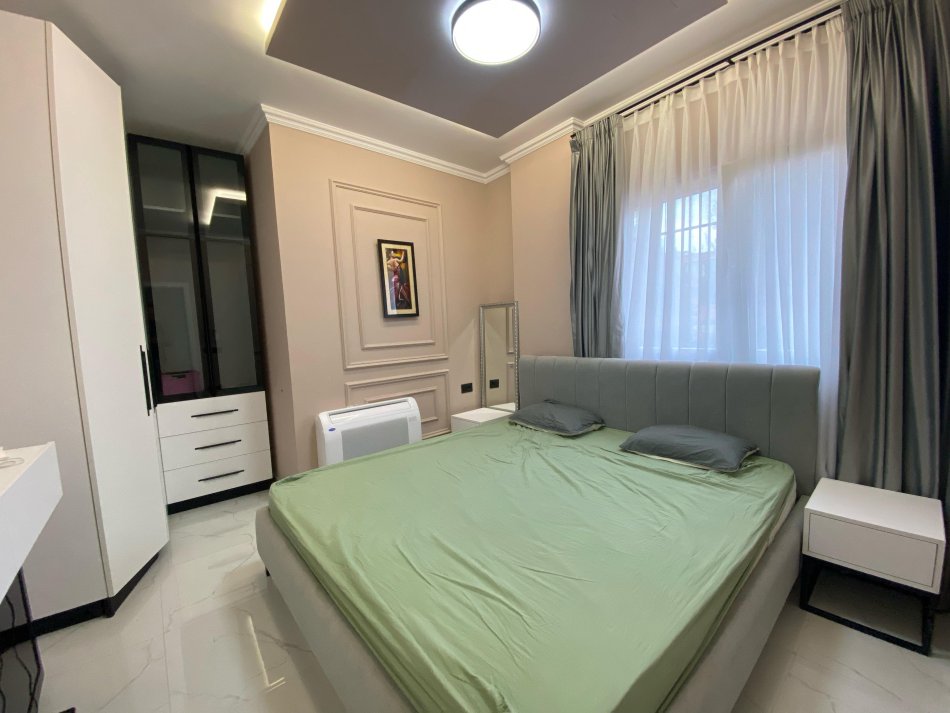 Tirane, jepet me qera apartament 1+1 Kati 2, 65 m² 750 € (RRUGA E DURRESIT)
