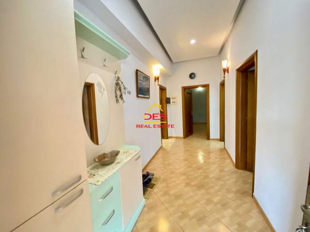 Vlore, shitet shtepi 1 Katshe Kati 0, 67 m² 90.000 Euro (Rruga Bektash Cakrani)