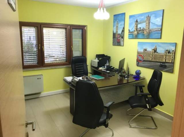 Tirane, shes apartament 3+1+BLK Kati 3, 165 m² 450.000 Euro (Bllok)