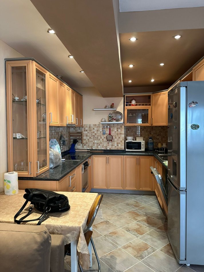 Durres, shitet apartament 2+1 Kati 1, 96 m² 98.000 € 
