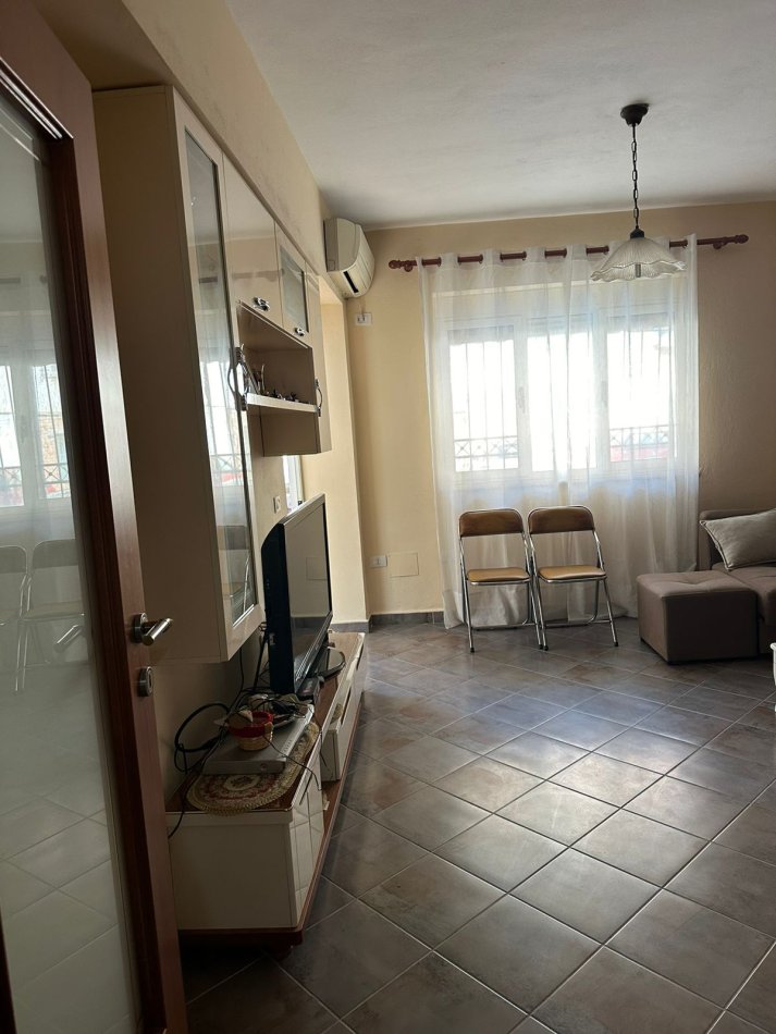Durres, shitet apartament 2+1 Kati 1, 96 m² 98.000 € 
