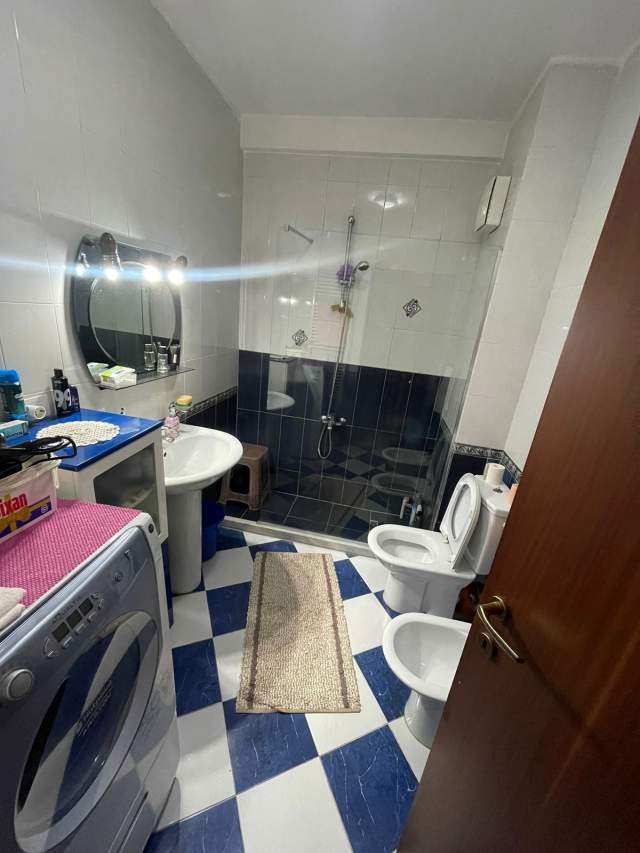 Tirane, shes apartament 2+1+BLK Kati 6, 118 m² 189.000 Euro (Komuna e Parisit)