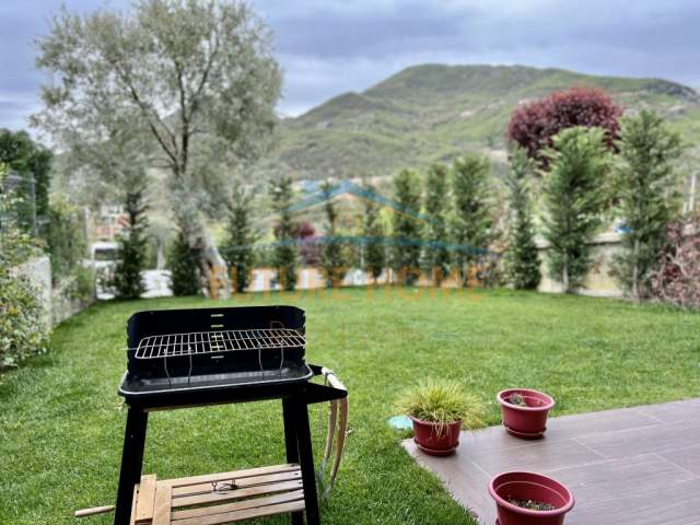 Tirane, shitet Vile 3 Katshe Kati 3, 382 m²435000Euro (RRUGA E VILAVE TEG)