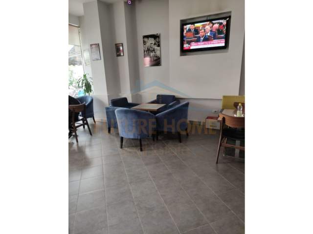 Tirane, shitet ambjent biznesi Kati 0, 60 m² 120.000 Euro (Rruga Frosina Plaku)