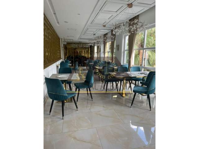 Tirane, jepet me qera ambjent biznesi Kati 2, 200 m² 2.500 Euro (Rruga "Nikoll  Lena")
