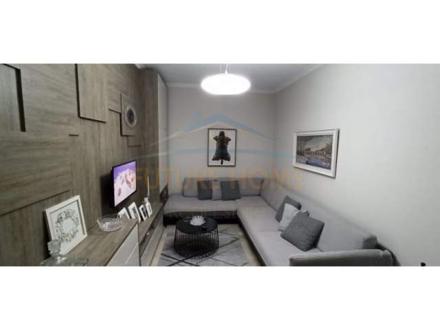 Tirane, shes apartament 3+1 Kati 0, 104 m² 105.000 Euro (Rruga Don Bosko)
