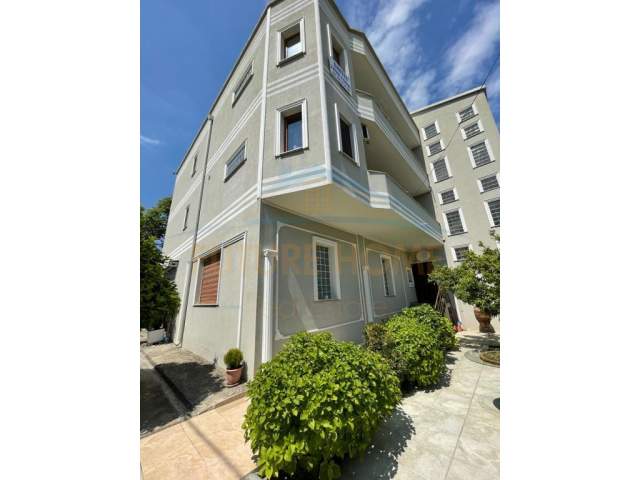 Tirane, shitet Vile 349 m² 700.000 Euro (Selitë) UNA26277