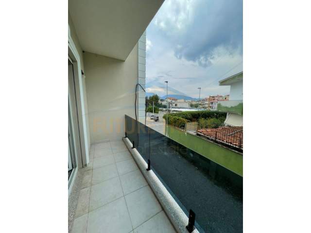 Tirane, shes Vile 306 m² 300.000 Euro (Selitë) UNA26333