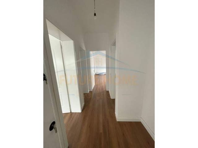 Tirane, shes Vile 306 m² 300.000 Euro (Selitë) UNA26333