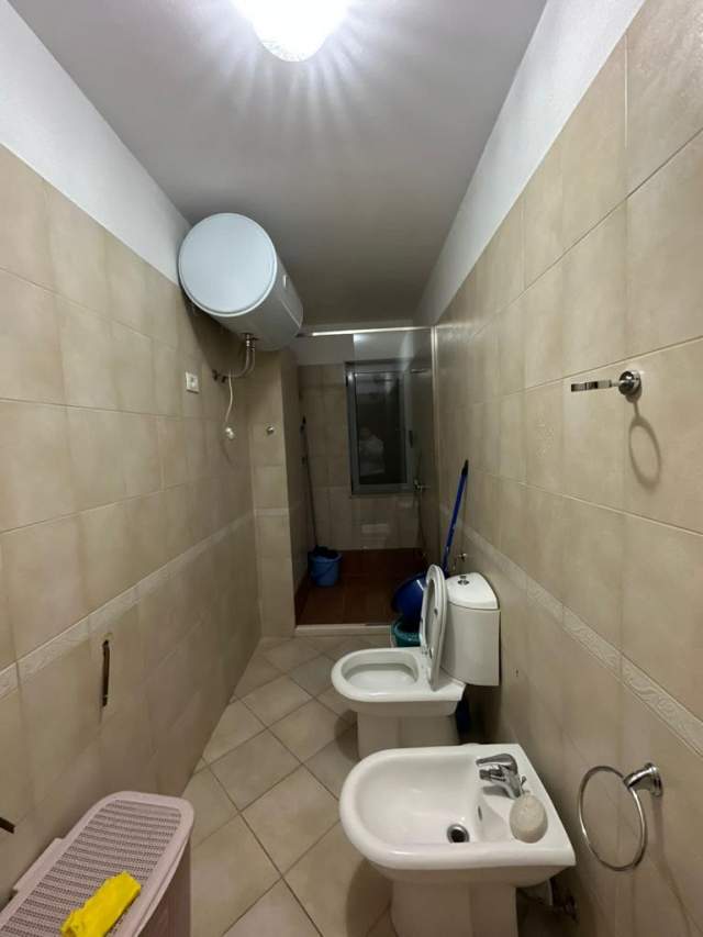 Tirane, jepet me qera apartament 1+1+BLK Kati 6, 60 m² 450 Euro (Rruga e Dibres)