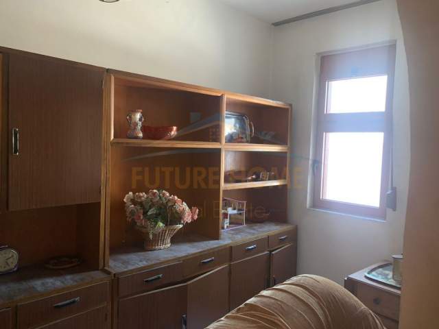 Durres, shitet apartament 1+1 Kati 2, 60 m² 35.000 Euro (Prane Stadiumit, Durres)