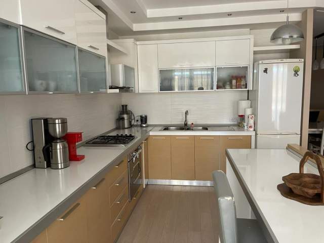 Tirane, shitet apartament 2+1+BLK Kati 1, 140 m² 139.000 Euro (kmy, yzberisht)