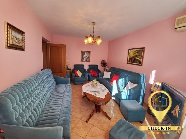 Tirane, shitet apartament 2+1+BLK Kati 4, 64 m² 80.000 Euro (Shkolla Harry Fultz)