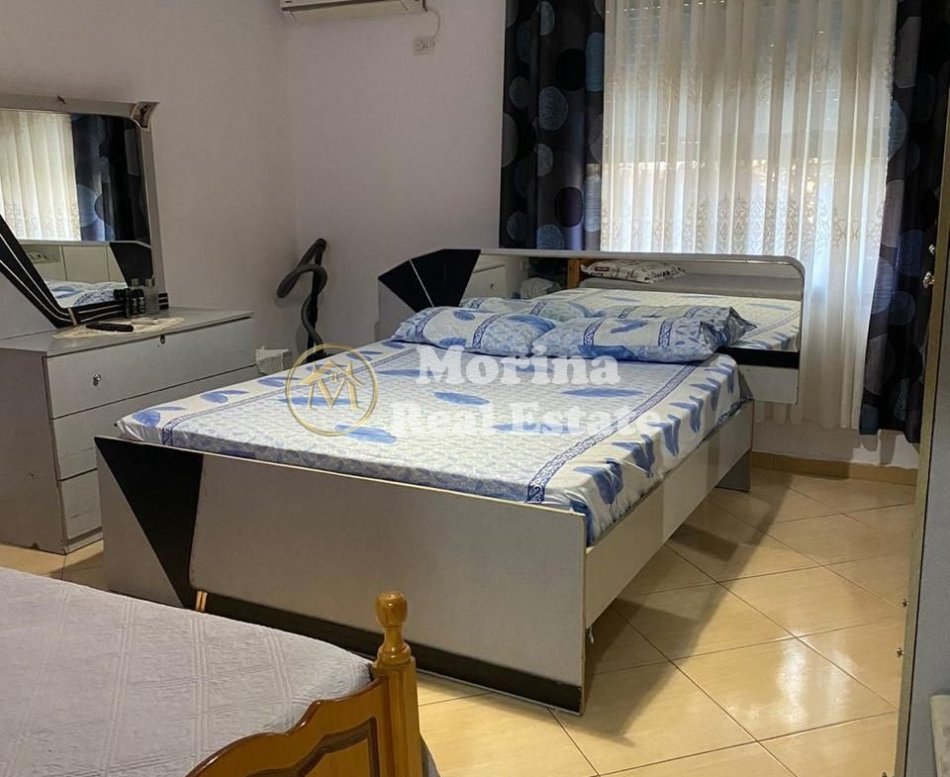 Tirane, shitet apartament 3+1 Kati 2, 93 m² 250.000 € Laprake /Gjimnazi Aleks Buda
